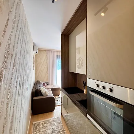 Mount Ramonda Apartament *